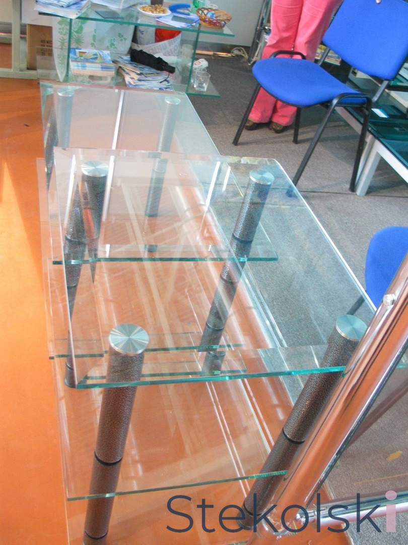 Аппаратурный стеклянный стол